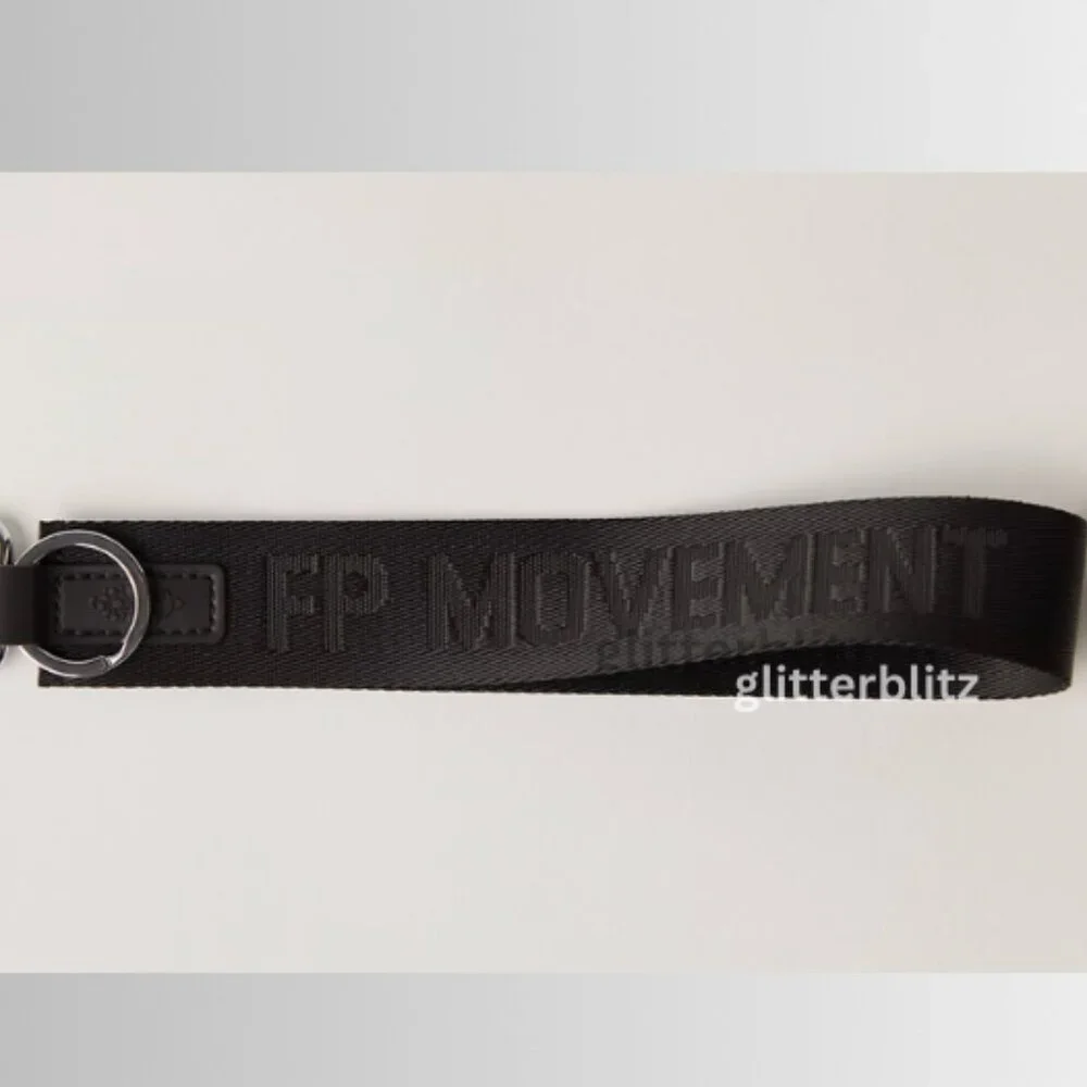 Free People Total Access Pouch 💖 Pink NWT - Picture 6 of 9